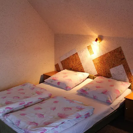 Alloggio per agriturismo Kuba *